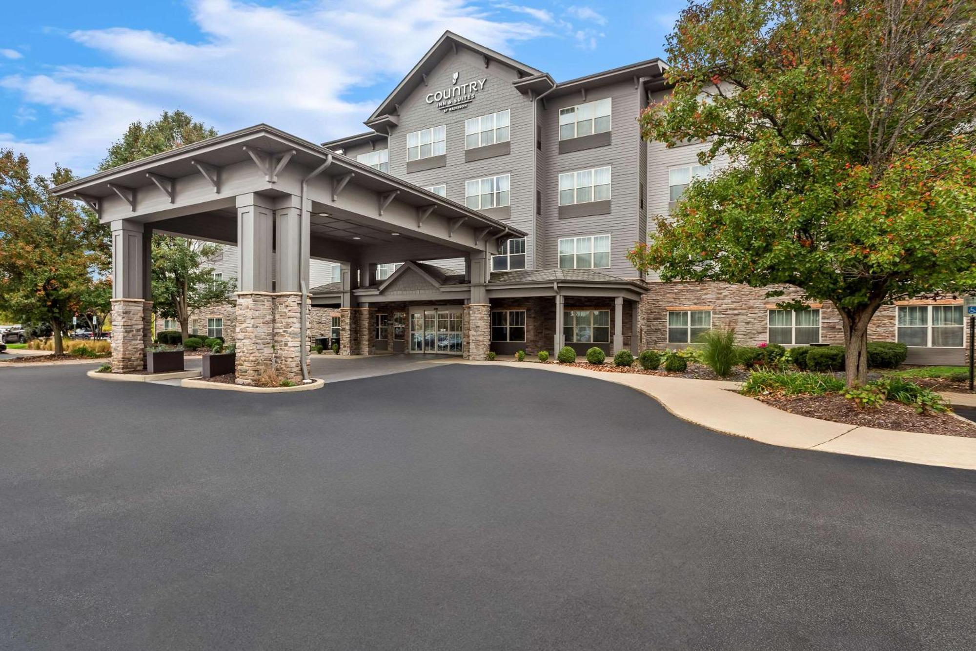 Country Inn & Suites By Radisson, Portage, In Eksteriør billede