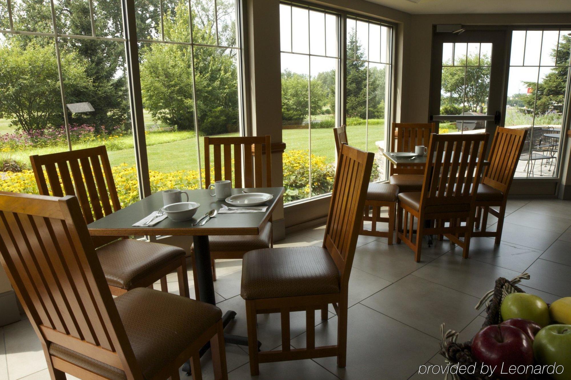 Country Inn & Suites By Radisson, Portage, In Eksteriør billede